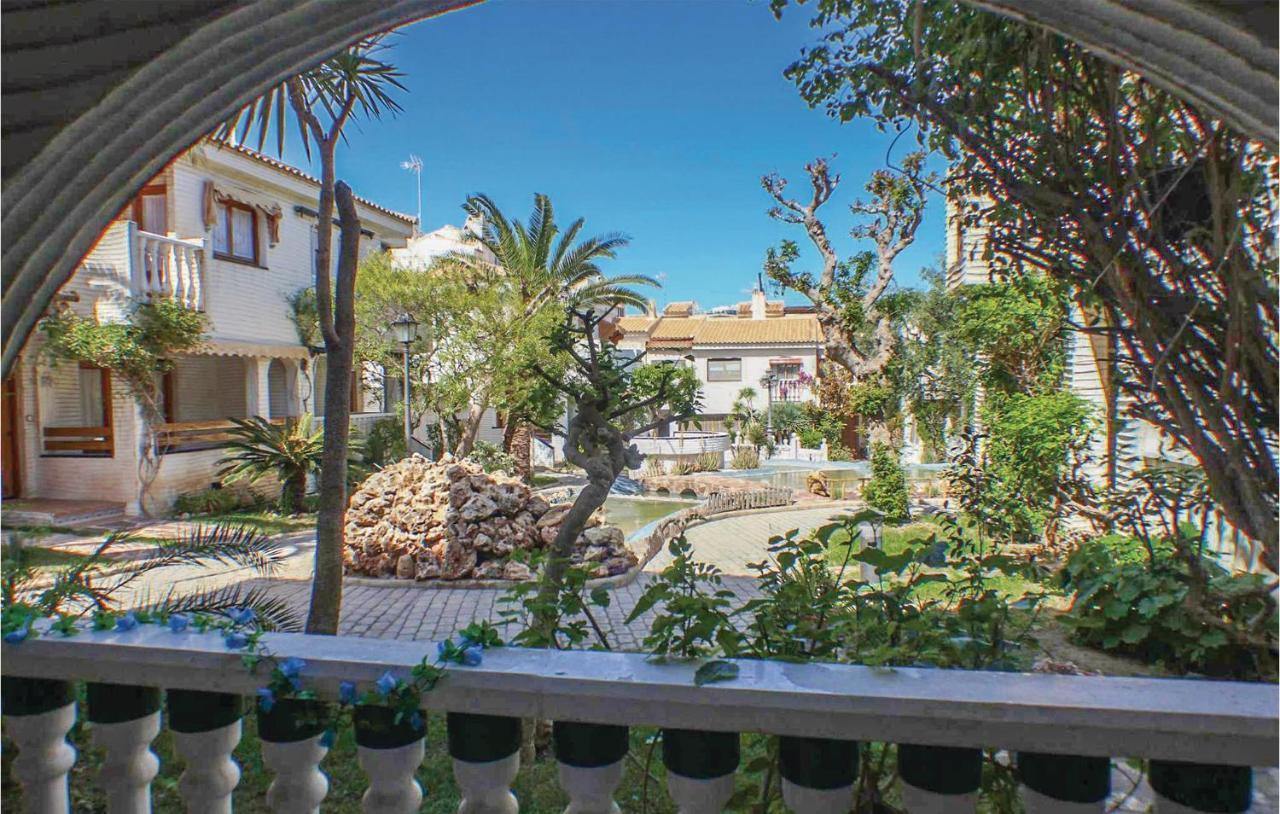 3 Bedroom Stunning Home In Gran Alacant Kültér fotó